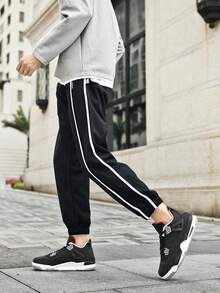 New Unisex Athletic Casual Shoes. New Colorways, Stylish Design, Breathable And Comfortable Fit. Perfect For Everyday Wear, Sports, Parties, Or As A Gift For Holidays And Birthdays. - 黑色 - 查看 5
