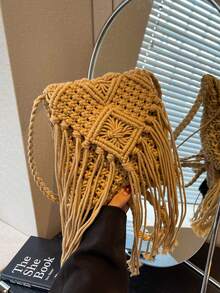 1pc Minimalist Vacation Style Fashion Straw Tassel Shoulder Bag, Chic Small Casual Lightweight Crossbody Bag, Versatile Beach Bag & Daily Commute Tote For Women, Made Of Polyester - Khaki - View 5