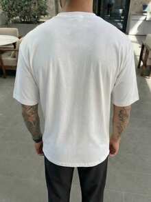 男士宽松圆领短袖T恤，立体剪裁，肩部袖口设计，时尚百搭的夏季新款上衣 - 白色 - 查看 2