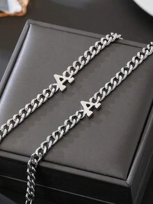 2件套经典简约字母情侣手链套装，时尚男女通用情侣首饰，情人节礼物，送给男友 - 銀色 - 查看 2