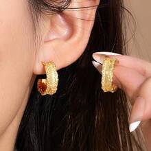 1 Pair Retro Luxury Earrings, Copper Zirconia Stud Earrings, Niche Design Elegant Versatile Elegant Earrings - Multicolor - View 4