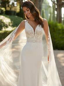 Enchanting Spaghetti Strap Deep V Lace Bodice Satin Mermaid Wedding Dress With Lace Cape, Wedding Dresses For Bride, Elegant And Comfortable, Includes Plus Sizes, Bridal Gown, Formal Dresses For Women, Suitable For Wedding, Party, Vacation, Bride, Formal Occasions, Dinner Dress, Prom Dress, After-Party Dress, Homecoming Dress, Cocktail Party, Birthday Party, Celebration, Gala, Festival, Ceremony, White - 白色 - 查看 3