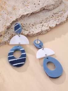 1 Pair Handmade Modern Geometric Blue & White Striped Textured Layered Geometric Design Earrings, Suitable For Beach Vacation, Daily Commute, Art Exhibitions - Blue and White - View 4