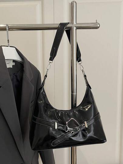 1款纯色复古简约手提包，女士腋下单肩包，腰带装饰单肩包，适合购物