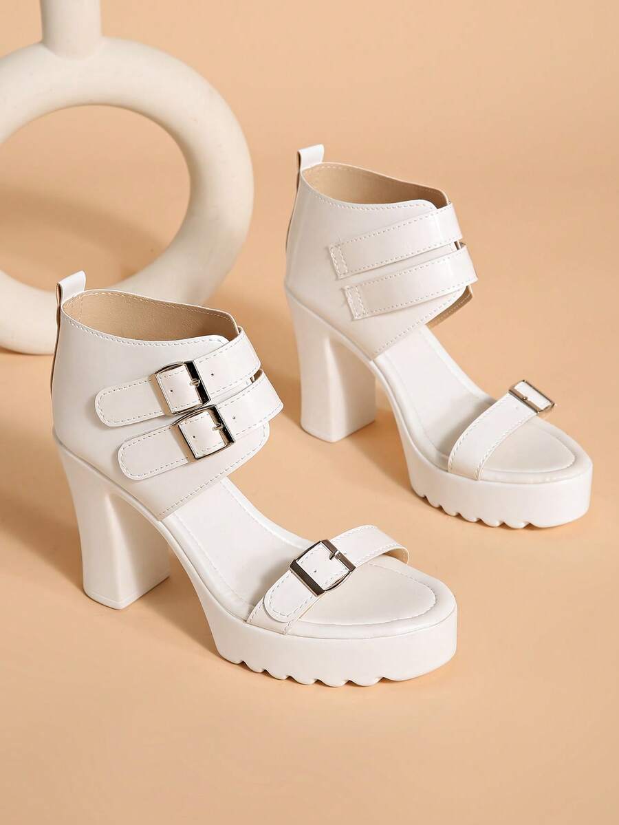 2026新款春夏漆皮粗跟凉鞋，金属搭扣露趾高跟鞋，女士款 - 白色 - 查看 1