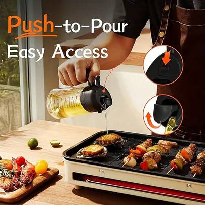 1个二合一PP材质便携式喷油瓶兼储油罐，适用于橄榄油、酱油等液体厨房调味料。厨房用油瓶，适用于烹饪、烧烤、空气炸、烘焙和沙拉。厨房必备，喷油瓶，厨房用油分配瓶，颜色随机。