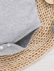 Áo liền thân tay ngắn cổ tròn in chữ dễ thương cho bé trai và bé gái, thích hợp mặc trong dịp Ngày của Cha mùa hè. - Xám - Xem 3