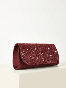 REMANLAND 这款奢华闪耀的手拿包饰有璀璨夺目的放射状水晶，散发着耀眼的光泽，造型经典永恒。它是出席正式舞会、盛大晚宴和红毯活动的完美之选，也是馈赠女性的最佳礼物。 - 酒紅色 - 查看 3