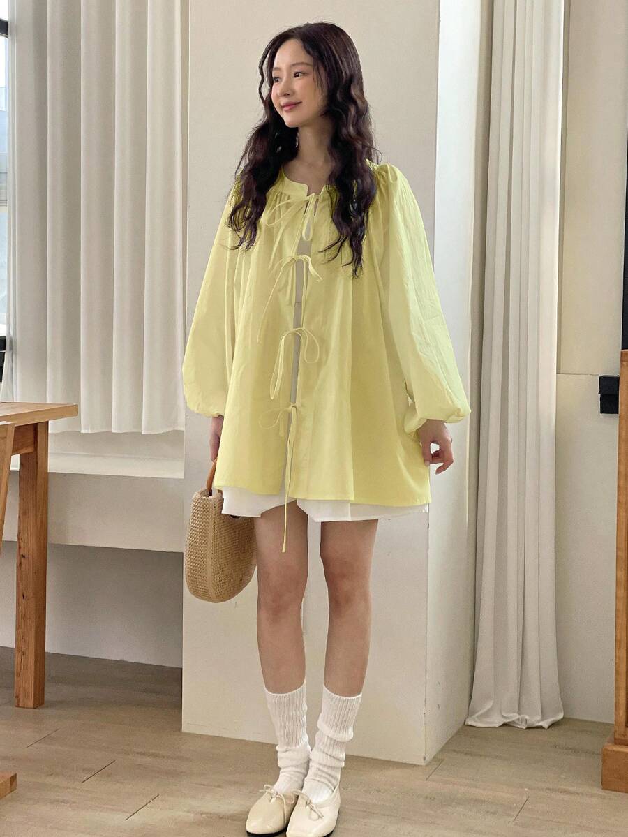 女士宽松多色蝴蝶结领衬衫,配蝴蝶结吊带,春季学生装必备单品 - 黃色 - 查看 1
