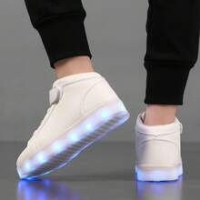 Giày phát sáng thời trang Xuân Thu, Giày thể thao LED cá tính, Giày chạy bộ phát sáng ban đêm, Giày thể thao ngoài trời cho thanh thiếu niên, Quà tặng chất lượng cao cho người trẻ tuổi, Quà sinh nhật cho thiếu niên. Chất liệu: - trắng - Xem 9
