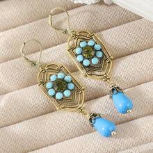 一对复古法式几何镂空花朵吊坠耳环，镶嵌绿色合成锆石，优雅的配饰，也是送给她的完美惊喜礼物。 - 藍色 - 查看 8