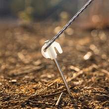 Naturehike 4pcs Glow-In-The-Dark Iron Tent Stakes For Outdoor Camping Tent And Canopy, Portable - Multicolor - View 6