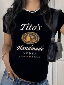 Símbolo artesanal con botella y barril que evoca el espíritu tradicional de las bebidas destiladas de Austin reflejando autenticidad y pasión por lo hecho a mano camiseta de mujer casual cómoda 220g - Negro - Ver 8