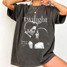 Twilight Shirt, Twilight Fans Gift Shirt, Gift For Twilight Lover, Saga Comic Retro Shirt, Vampires Romance Shirt - 黑色 - 查看 1