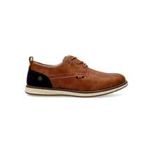 XTI Zapato de vestir estilo oxford hombre, Zapatos de vestir plano para hombre, Zapatos tipo casual cierre cordones - Modelo 145713 - Camel -
Zapato oxford de hombre, fabricado en material que i - Camel - Ver 1