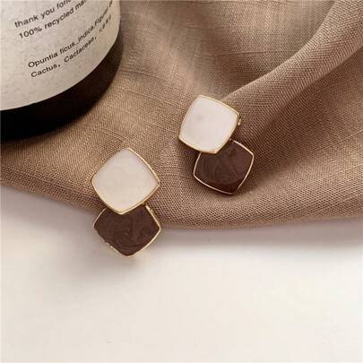 1 Pair 14K Gold Plated Stainless Steel Minimalist Asymmetrical Ombre Geometric Square Earrings, Chic Earrings For Women