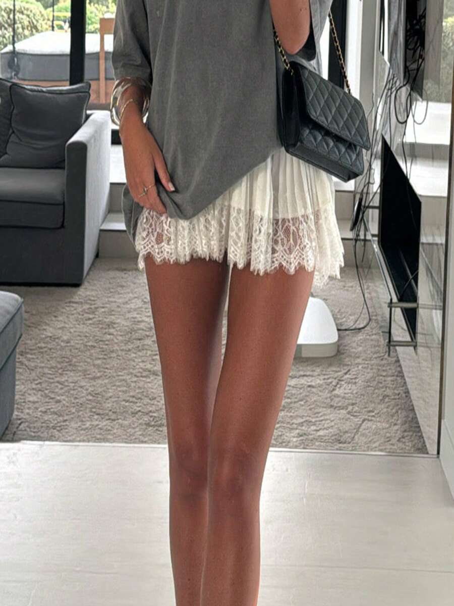 Women's Summer Mini A-Line Skirt Solid Color Layered Frilly Daily Skirt Cake Skirt Minidress,Lace Mini Skirt Low Waist Pleated A-Line Loose Fit Casual Beach Club Streetwear Y2K Retro Lightweight Essentials - 蕾絲邊白 - 查看 1