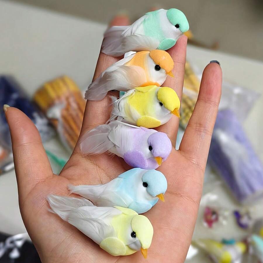 6件套彩色聚氨酯鸟类装饰品,羽毛细节逼真,夹式设计,适用于家居、花园、庭院装饰,四季皆宜,节日适用。 - A - 查看 1