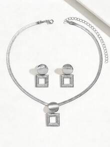 Bộ 2 món gồm mặt dây chuyền hình tròn và vuông hình học mới, cùng với bông tai, phụ kiện tối giản thanh lịch phù hợp cho trang phục hàng ngày và đi chơi. - Bạc - Xem 2