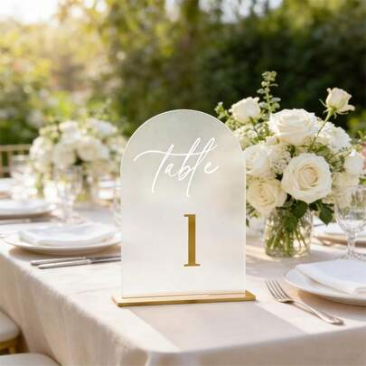 1 Bộ = 10 chiếc bảng số bàn cưới mờ từ 1-40 kèm chân đế, bảng số bàn hình vòm vàng bằng acrylic kèm chân đế 15*10cm, thích hợp cho tiệc cưới, tiệc tùng, kỷ niệm, sự kiện.
