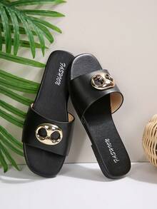 Women's Slip-On Slippers, Summer New Pig Nose Buckle Decor Black Slides, Comfortable Casual Outdoor Wear Flat Sandals, Fashionable Minimalist Design - Black - View 3