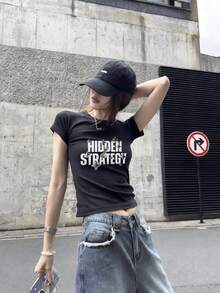 2026 Summer New Women's Fitted Short Graphic Tee, English Letter Print, Streetwear Style, Versatile Round Neck T-Shirt - Black - View 1