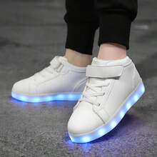 Giày phát sáng thời trang Xuân Thu, Giày thể thao LED cá tính, Giày chạy bộ phát sáng ban đêm, Giày thể thao ngoài trời cho thanh thiếu niên, Quà tặng chất lượng cao cho người trẻ tuổi, Quà sinh nhật cho thiếu niên. Chất liệu: - trắng - Xem 7