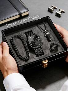 Bộ trang sức nam 4 món thời trang, bao gồm 1 đồng hồ thạch anh (mặt số La Mã màu bạc và đen), 1 vòng tay dây xích màu đen, 1 mặt dây chuyền hình viên đạn màu đen và 1 nhẫn nam khắc chữ. - Bạc - Xem 23