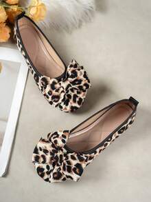 女士豹纹蝴蝶结平底鞋，舒适软底蝴蝶结鞋 - 棕色 - 查看 6