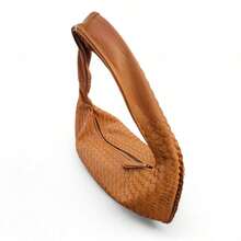 Elegant Women's Shoulder Bag In Braided Faux Leather - Camel - View 3