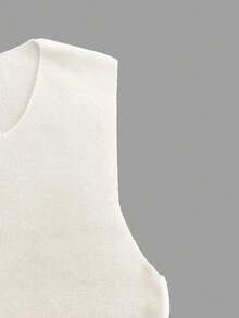 Elegant Fitted Sleeveless Knit Vest, Round Neck Minimalist Design, Casual Style, Metal Single Button, Versatile Women Top White Summer - White - View 10