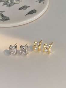 New Fashion Delicate Mini Letter H Stud Earrings, Unique Chic Versatile Daily Wear - Mini Earrings - View 4