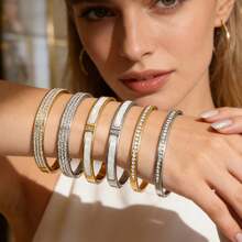 女士不锈钢镀金手镯套装（1件装）| 可叠戴手镯，镶嵌贝壳和水晶 | 简约日常佩戴饰品 - 彩色 - 查看 9