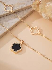 1件简约优雅经典百搭镂空四叶草黑色水钻五叶草吊坠项链（女士款） - 黑色 - 查看 4