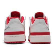 Adidas FORUM LOW CL 男女通用运动鞋，轻便休闲舒适低帮鞋，JQ1533 - 白色/柔和紅 - 查看 5