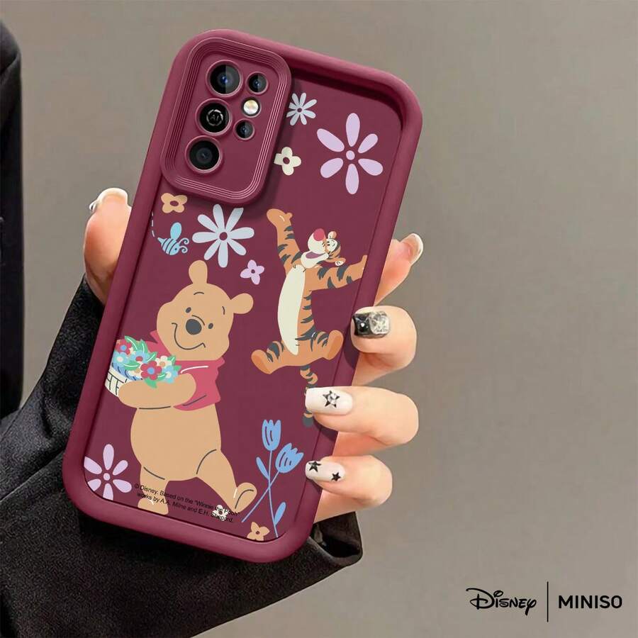Miniso Disney Winnie The Pooh & Tigger Floral Phone Case Suitable For Samsung Galaxy S25 Ultra/S25 Plus/S25/Galaxy S24 Ultra/S24 Plus/S24/S24 FE/S23 Ultra/S23 FE/S22Ultra/S22 Plus/S22/S21 Ultra/S21 Plus/S21/S21 FE/A13/A14/A15/A16/A17/A33/A34/A35/A36/A52/A53/A54/Galaxy Note20Ultra/Galaxy Note20 Galaxy S25 Case Galaxy S25 Case Galaxy S25 Ultra Case Plus Stocking Stuffers The Girlfriend - 酒紅色 - 查看 1