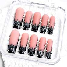 NailLuxe 10 PCS Handmade Almond Press-On Nails | Nude-Pink Black Tip Star & Rivet Edgy Sweet Style With Matte Nude-Pink Bases, Black French Tip & Metal Star Embellishments - 黑色 - 查看 10