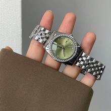 1 relógio feminino NASIR de luxo, com calendário, à prova d'água e movimento de quartzo, ideal para uso diário e ocasiões especiais. - Verde - Ver 4