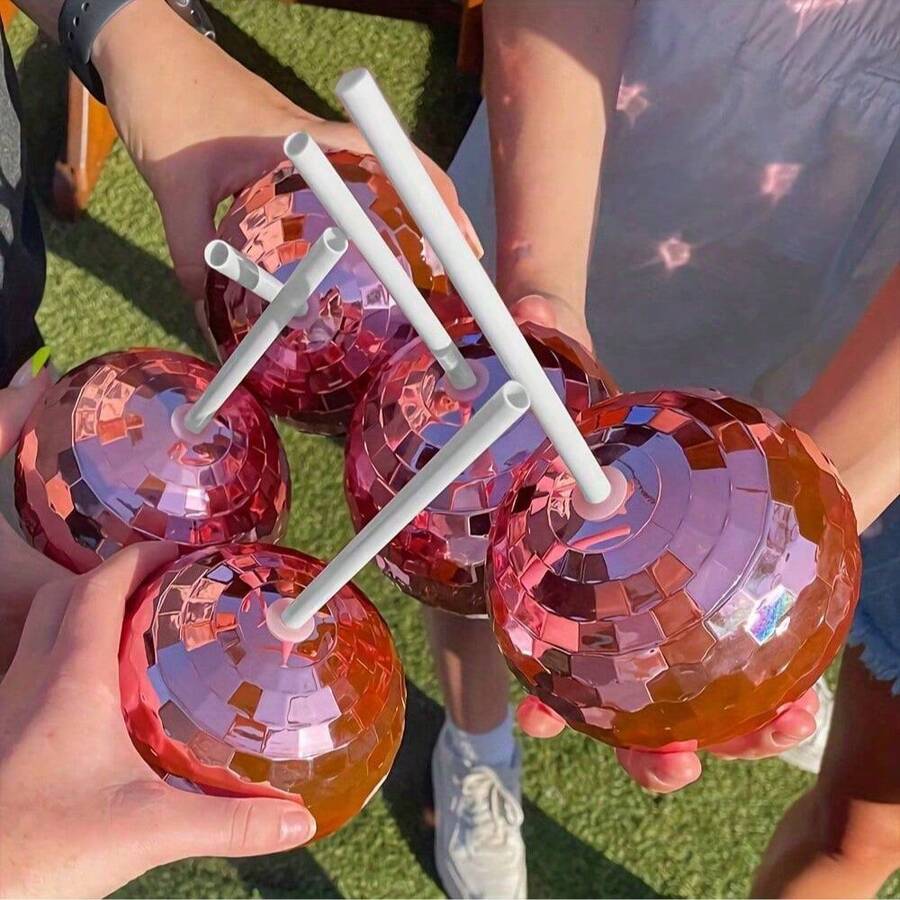 1 Piece Creative Round Glitter Ball Cup, Single Layer Ball Straw Cup, Party Disco Fashion Plastic Cup, Suitable For Parties, Holiday Gatherings - Multicolor - View 1