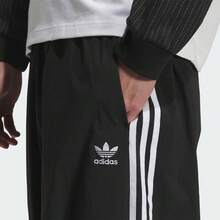 Adidas Originals 男士降落伞裤 KC2638 - 黑色 - 查看 5
