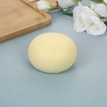 超柔软哈奇米牛奶面包捏捏乐玩具，慢回弹逼真大面包造型，减压桌面玩具，手指感官解压玩具 - 彩色 - 查看 5