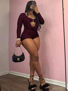 Màu đỏ tía đậm