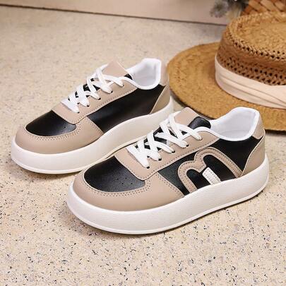 2026新款春秋厚底白色女式运动鞋，百搭休闲透气厚底复古软底平底鞋