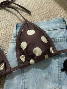 Novo Conjunto de Maiô Bikini com Estampa de Bolinhas, Decote Halter e Cordão, Maiô Sexy e na Moda para Praia, Festa na Piscina, Férias de Primavera/Verão - Castanho - Visão 6