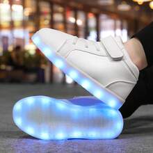 Giày phát sáng thời trang Xuân Thu, Giày thể thao LED cá tính, Giày chạy bộ phát sáng ban đêm, Giày thể thao ngoài trời cho thanh thiếu niên, Quà tặng chất lượng cao cho người trẻ tuổi, Quà sinh nhật cho thiếu niên. Chất liệu: - trắng - Xem 3