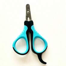 Stainless Steel Cat Nail Clippers With Safety Round Tip, Sharp Blade Prevents Scratching, Suitable For Cats And Dogs, Beginner-Friendly Pet Grooming Essential, Ideal For Home, Travel And Outdoor Care - C - View 1