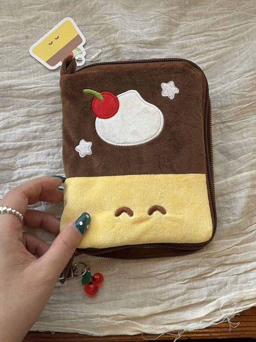 1个布丁毛绒护照夹多功能旅行证件收纳包身份证钱包