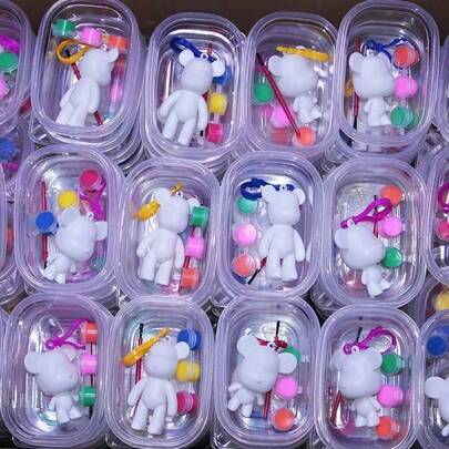 2/5/6 Pcs DIY Handcraft Set - Graffiti Doll Keychain, Colorful Bear Shaped Keyring | Material: Plastic | Set Includes: 1 Bear Blank + 3 Color Paints + 1 Stirring Spoon + 1 Keychain | Random Color | Enhance Creativity And Hands-On Ability | Suitable For Party Games, Classroom Rewards, Holiday Gifts