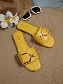 Sandalias planas de moda para mujer, con decoración de hebilla con estilo, zapatos planos casuales de verano, atuendos de playa - Amarillo - Ver 2