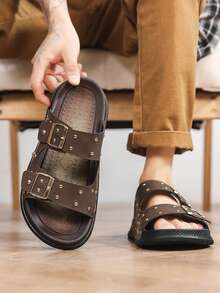 2026 Men's Brown Rivet Sandals, Fashion Double Buckle Punk Rivet Slippers, Plus Size Retro Open Toe Beach Sandals, Non-Slip Breathable Comfortable Versatile Flat Slides, Thick Sole Outdoor Flip Flops, Strap Beach Shoes - Brown - View 5